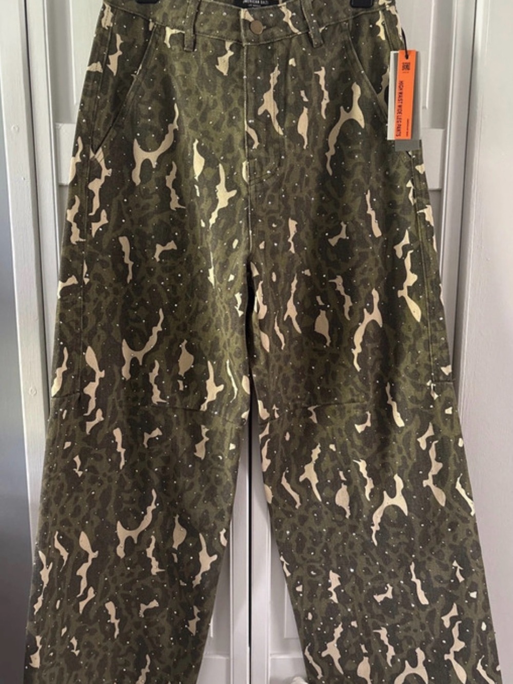 Women’s American Bazi Camo Rhinestone Jeans Size Small